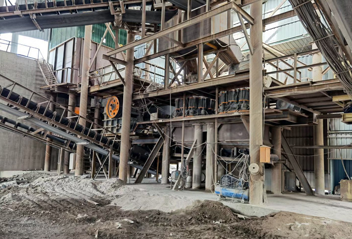 雙金圓錐破碎機、顎式破碎機生產線