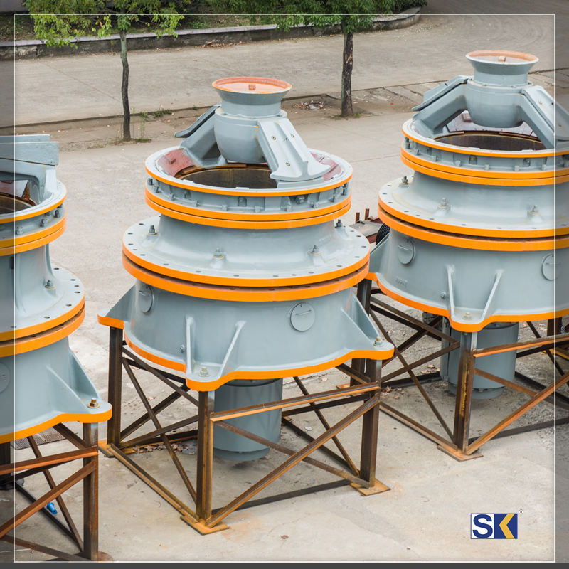 圖為雙金機械單缸液壓圓錐破碎機