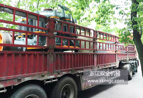 雙金機械圓錐式破碎機