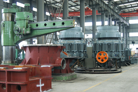 SJ1200彈簧式圓錐破碎機裝配車間